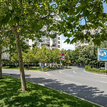 187 - Piata Alba Iulia *